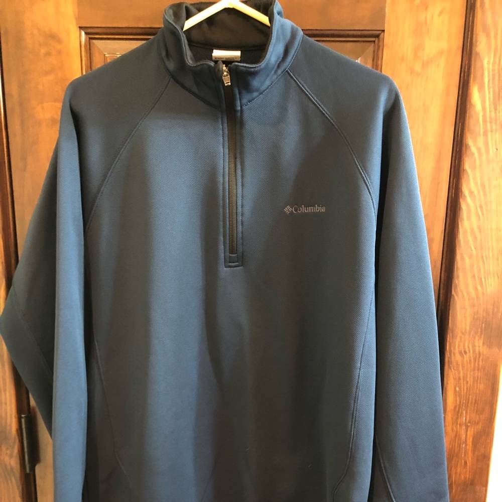 Men’s Columbia Pull-Over, Navy Blue